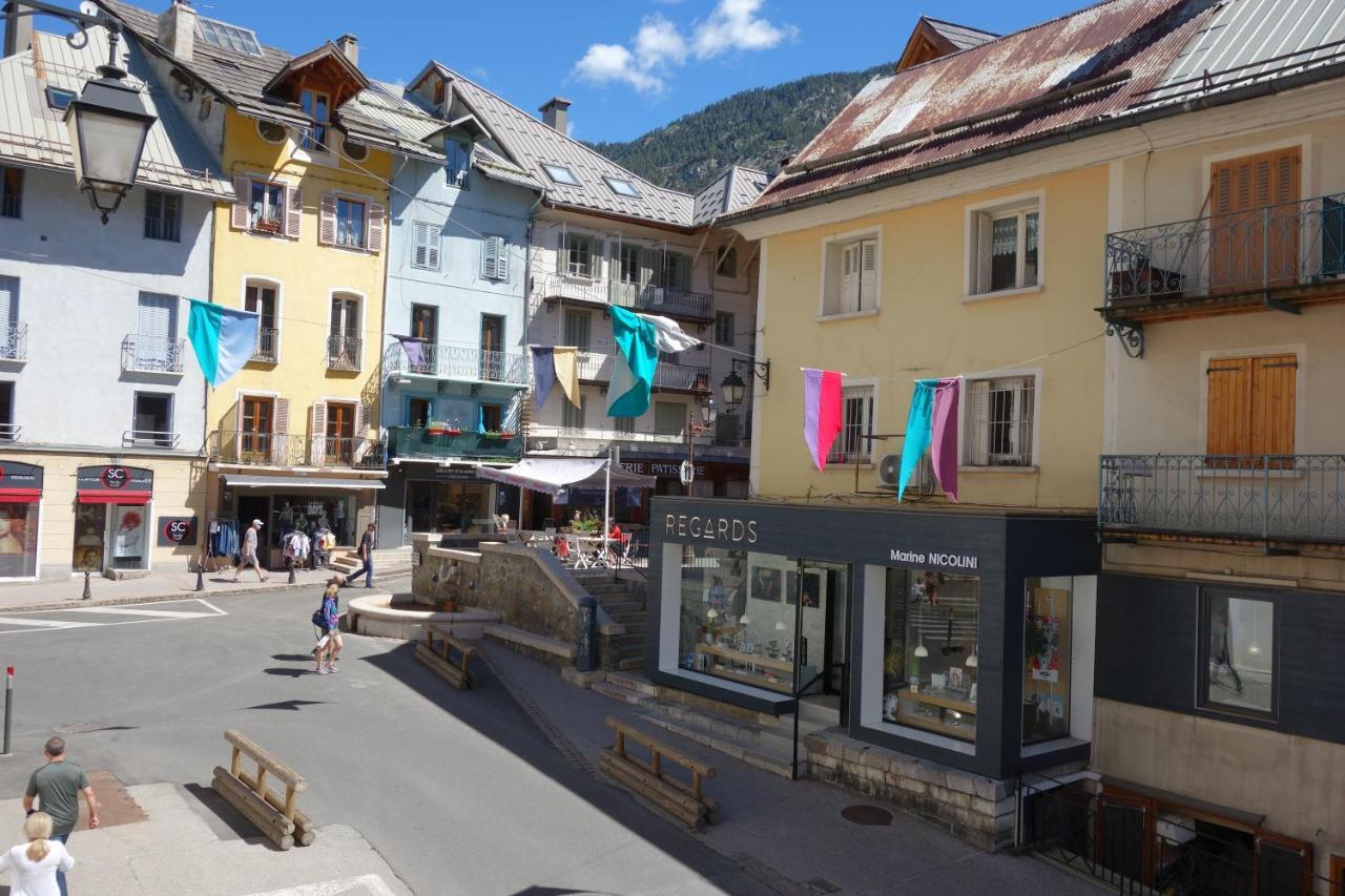 Appartement Cosy Montagne, Centre Ville De Briancon Exterior photo